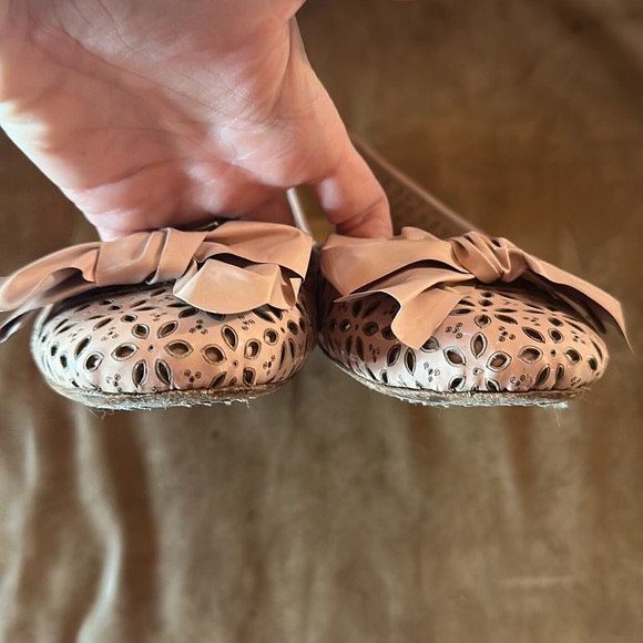 PRADA Patent Leather Bow Ballerina Flats - Picture 2 of 6